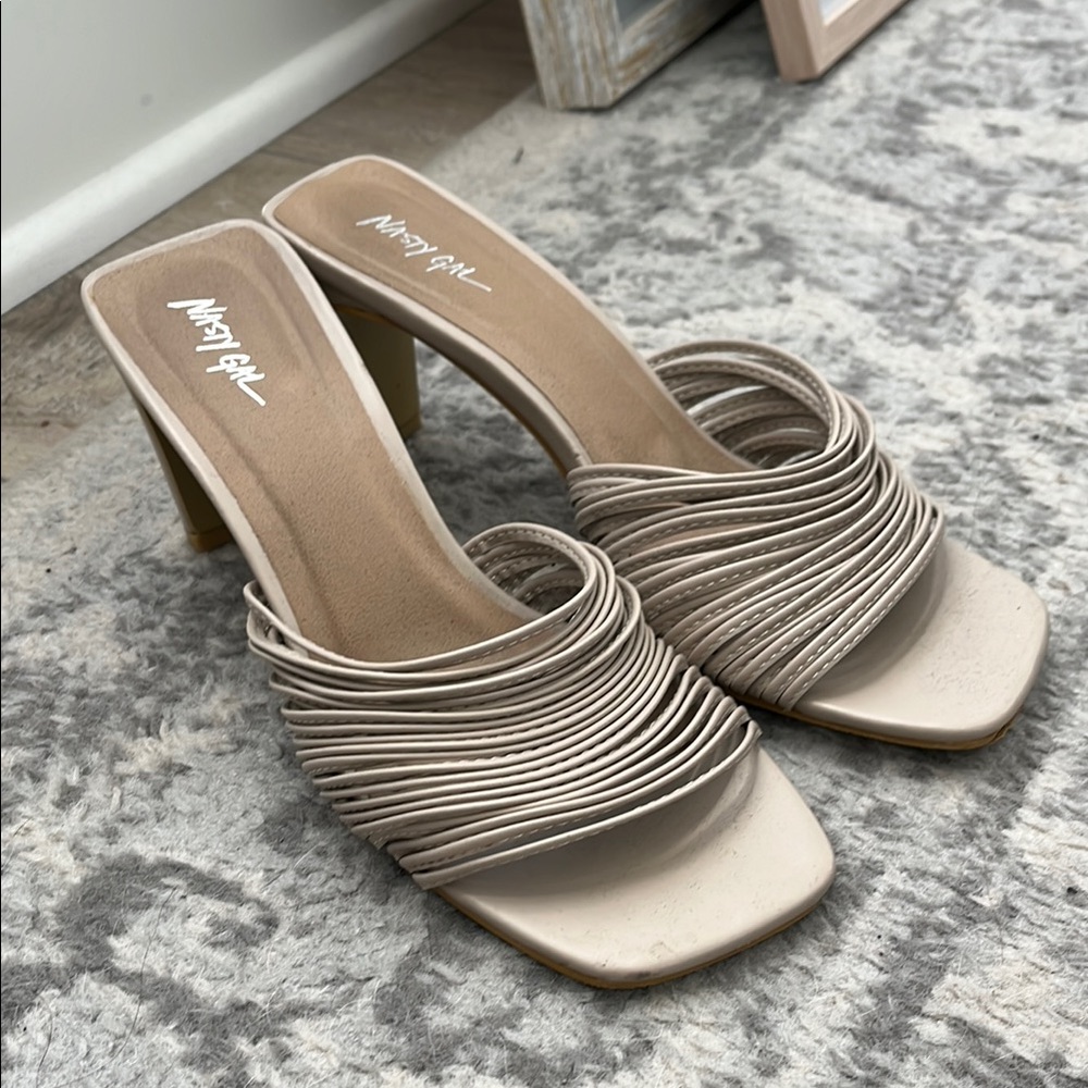 Nasty Gal Women's Beige Nude Heeled Sandals